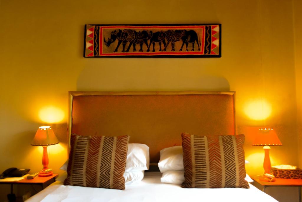 Ikhaya Lodge Cape Town Exterior photo